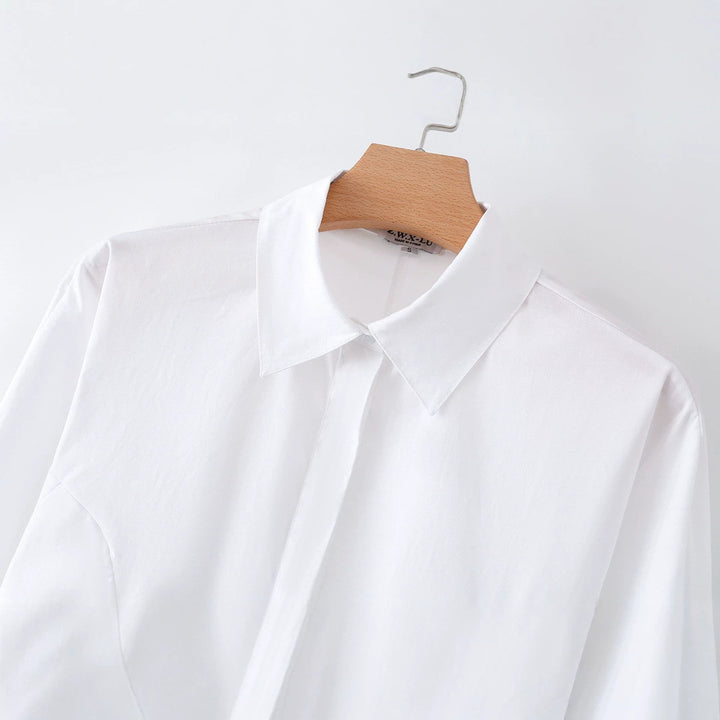 Damen Taillierte Popelinbluse mit Brustabnähern und verdeckter Knopfleiste Echo Archiv