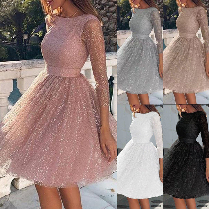 Damen Elegantes Tüllkleid mit Transparenten Ärmeln Echoarchiv