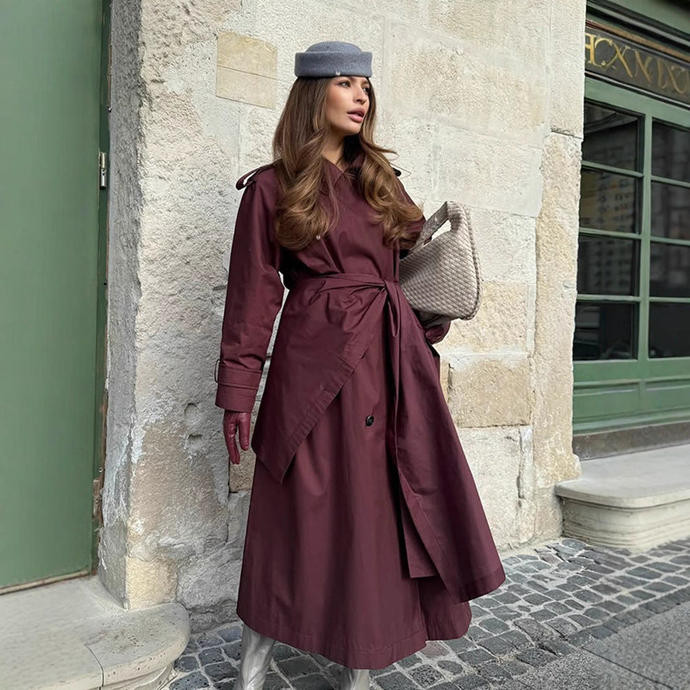 Damen Midilanger Trenchcoat mit ponchoartigem Cape-Überwurf & kastiger Silhouette Echoarchiv
