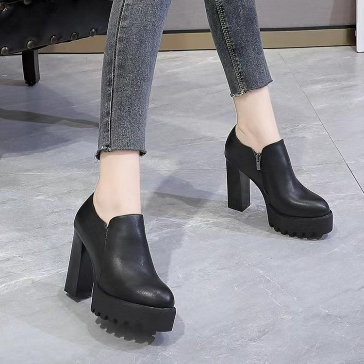 Damen Stilvolle Plateaupumps mit hohem Blockabsatz Echo Archiv