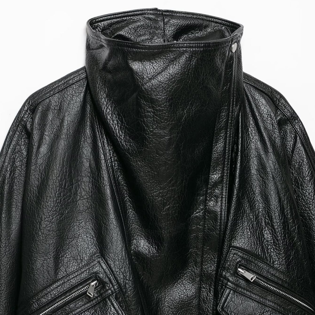 Damen Oversized Kunstlederjacke mit hohem Stehkragen und Zipper-Taschen Echoarchiv