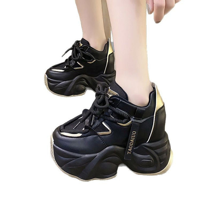 Damen Chunky Sneakers mit innovativer Dämpfung und futuristischem Design Echo Archiv