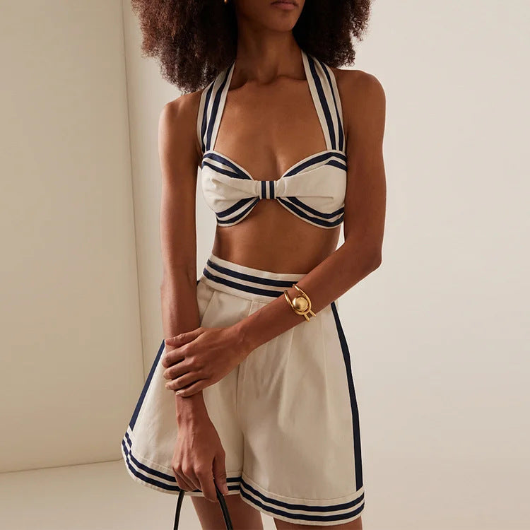 Damen Badeoutfit mit eleganter Schleifen-Detail Echo Archiv