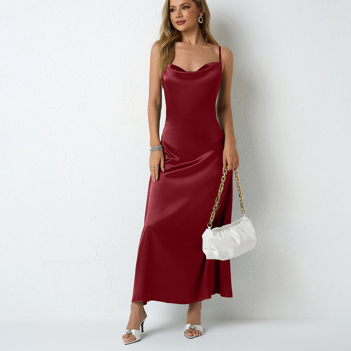 Damen Elegantes Maxikleid mit schicker Neckholder-Optik Echo Archiv
