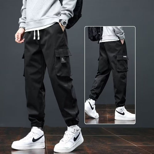 Herren Cargo-Jogginghose mit praktischen Seitentaschen – Bravaro