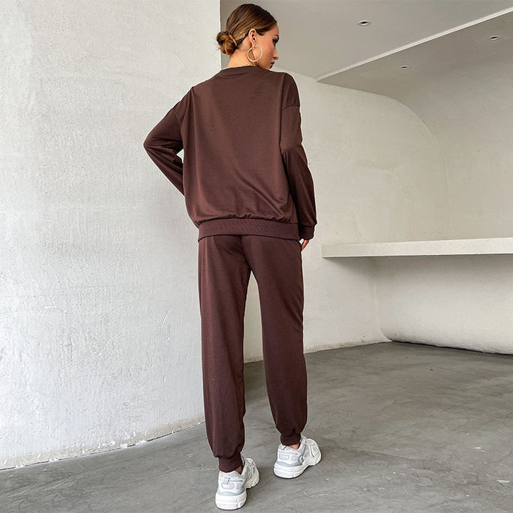 Damen Lässiges Sweatset im College‑Look mit Oversize‑Sweatshirt und Jogginghose Echoarchiv