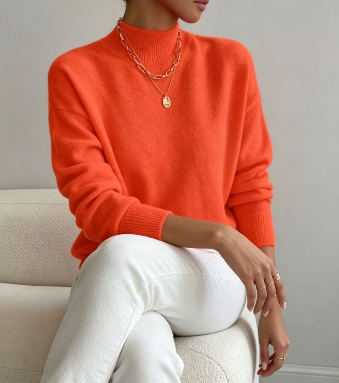 Damen kuscheliger Feinstrickpullover mit Stehkragen und überschnittener Schulter – Mavelle