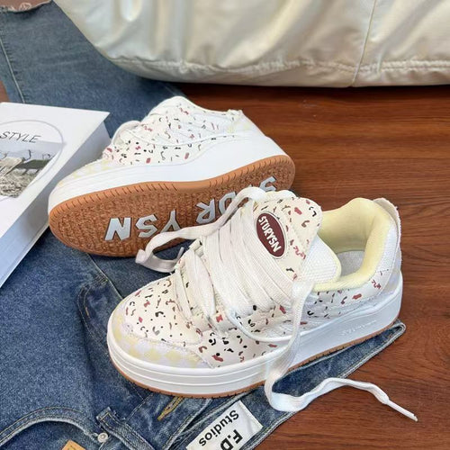 Damen Sneakers mit atmungsaktivem Obermaterial und modischem Muster Echo Archiv