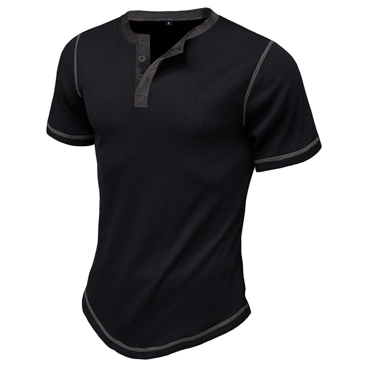 Herren Kurzarm-Henley-Shirt mit kontrastierenden Designelementen Echoarchiv