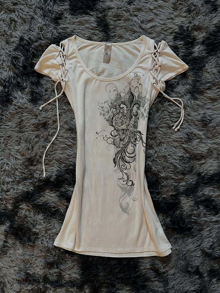 Damen Elegantes T-Shirt mit dekorativen Schnürdetails Echo Archiv
