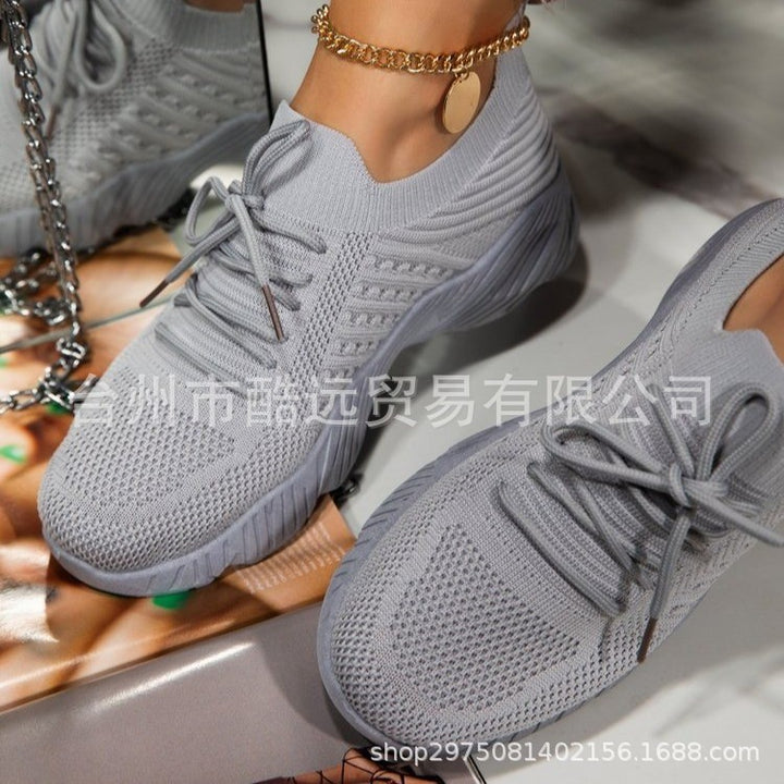 Damen nan leichte gestrickte Slip-On Sneaker mit Schnürdetail und gedämpfter Leichtsohle Echo Archiv