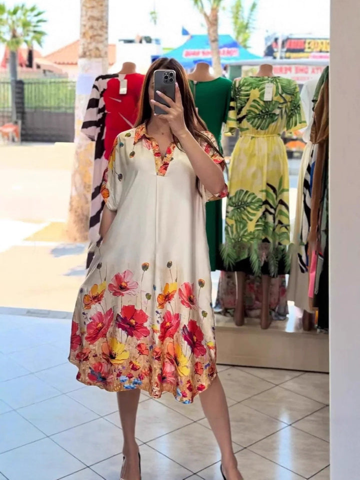 Damen nan leichtes Hemdblusenkleid mit floralem Bordürenprint, offenem V‑Ausschnitt und Einschubtaschen Echo Archiv