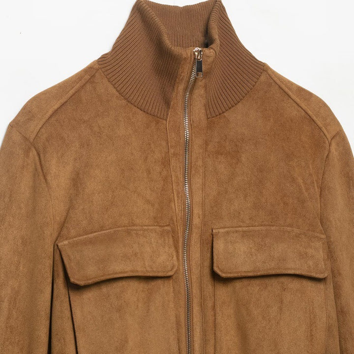 Damen Kurze Wildlederoptik-Bomberjacke mit Stehkragen, Klappentaschen und Rippbündchen Echo Archiv