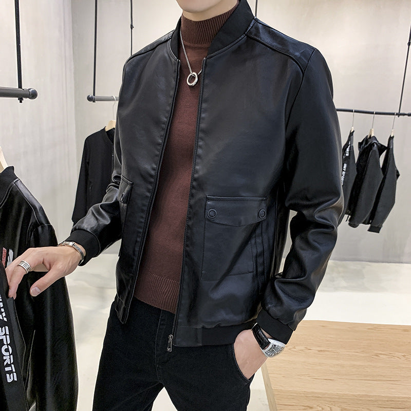 Herren Kunstleder-Bomberjacke im Aviator-Minimalstil mit Pattentaschen und Rippbündchen Echoarchiv