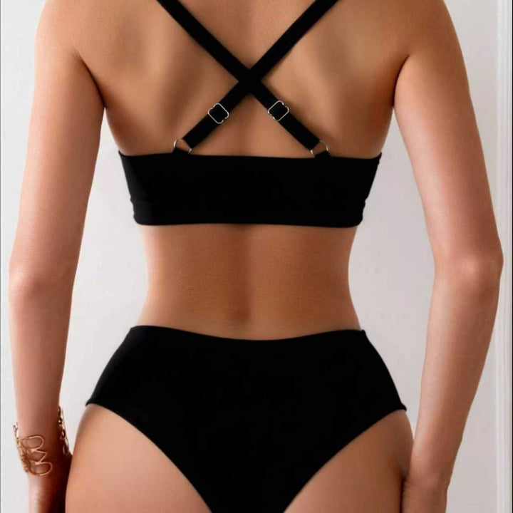 Damen Hochgeschnittener Bikini mit elegantem Wickeldesign Echo Archiv