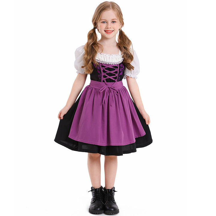 Damen nan trachtiges Dirndlkleid mit geschnürtem Mieder, Puffärmeln und abnehmbarer Schürze Echo Archiv