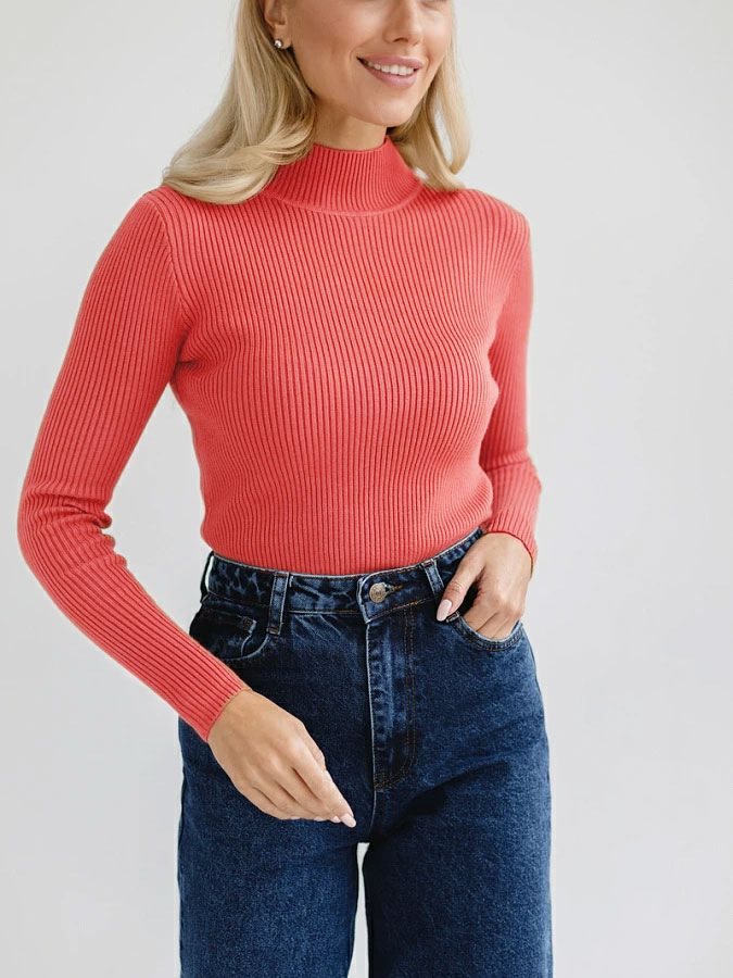 Damen Kurzgeschnittener Rippstrick‑Rollkragenpullover mit taillierter Passform Echo Archiv