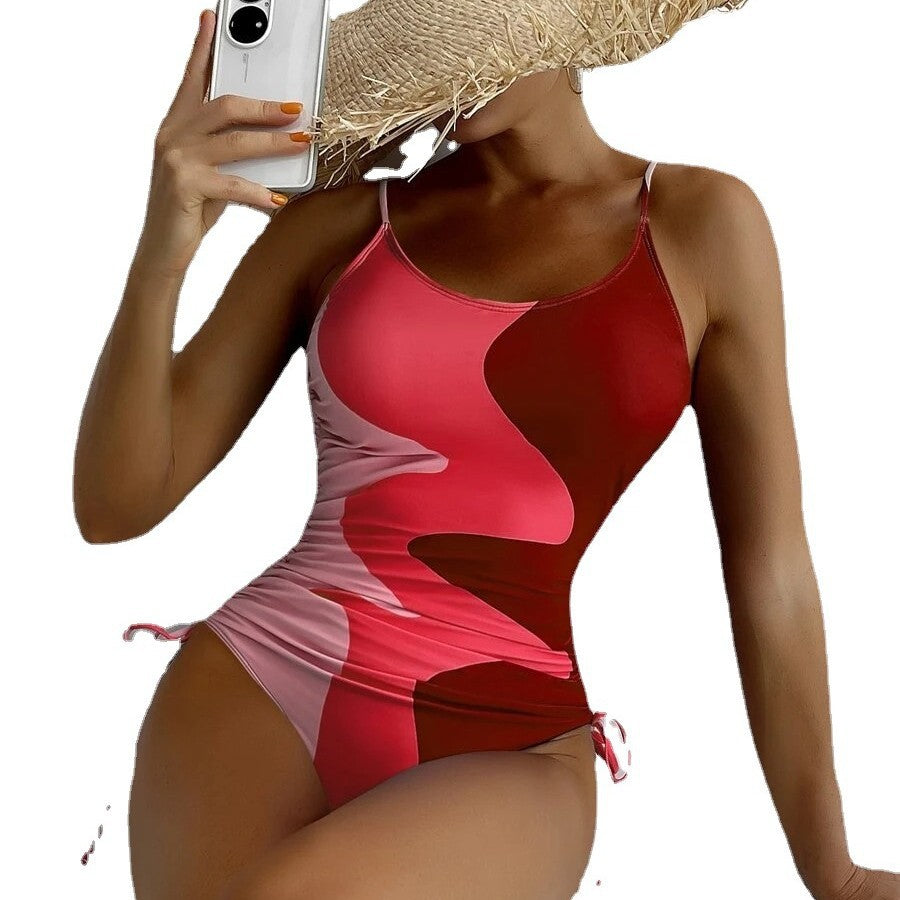 Damen Einteiler-Badeanzug mit verspielten Cut-Outs und floralem Design Echo Archiv