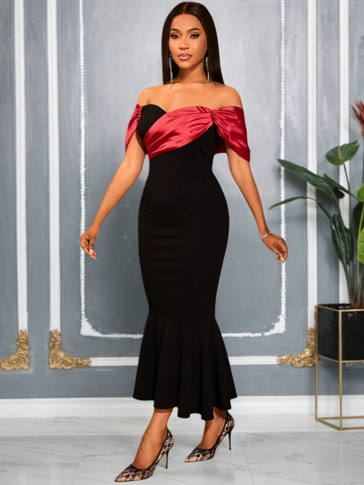 Damen Elegantes schnittloses Abendkleid mit voluminösem Taillenvolant Echo Archiv