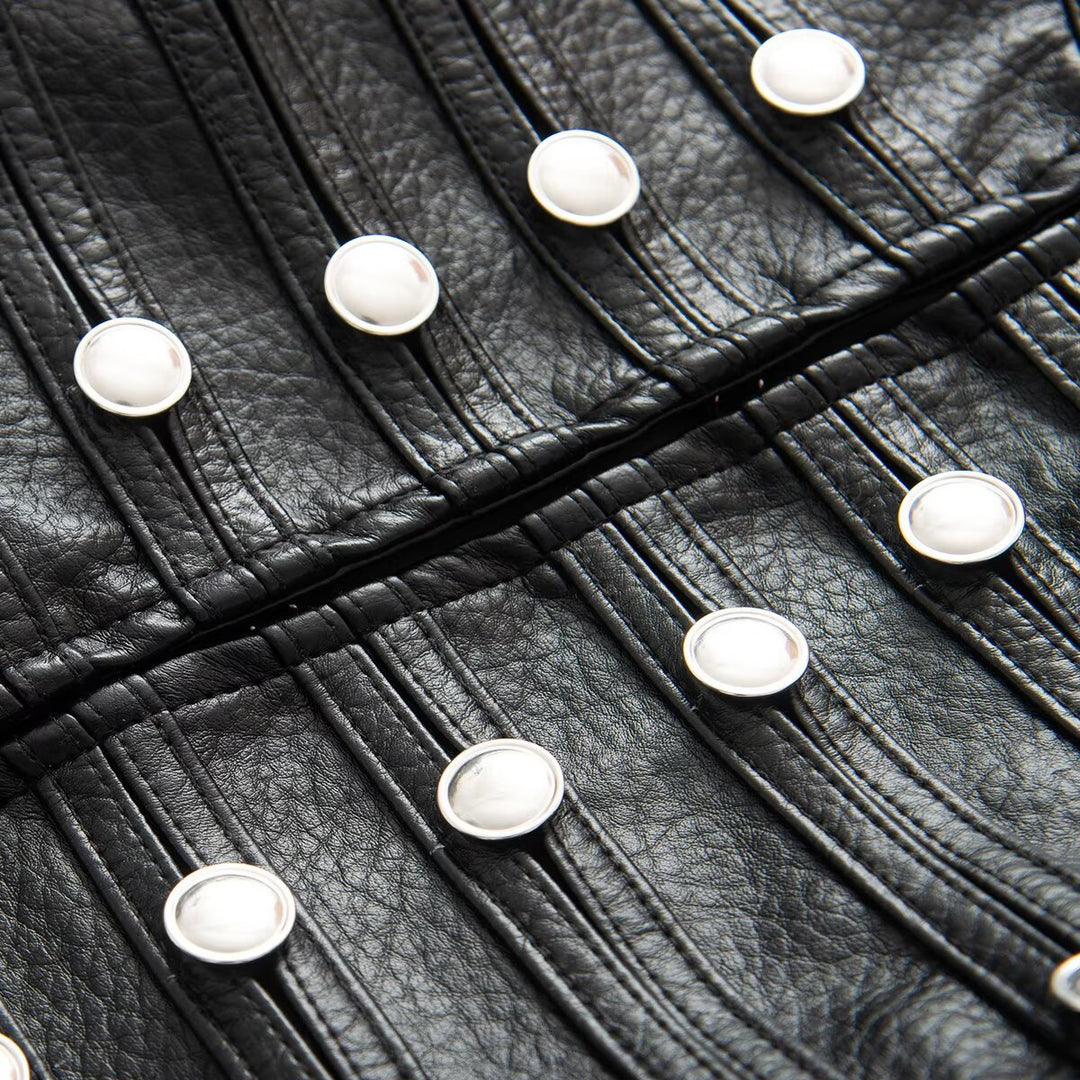 Damen Kurzjacke im Hussarenstil aus Lederoptik mit dekorativen Reihenknöpfen Echoarchiv