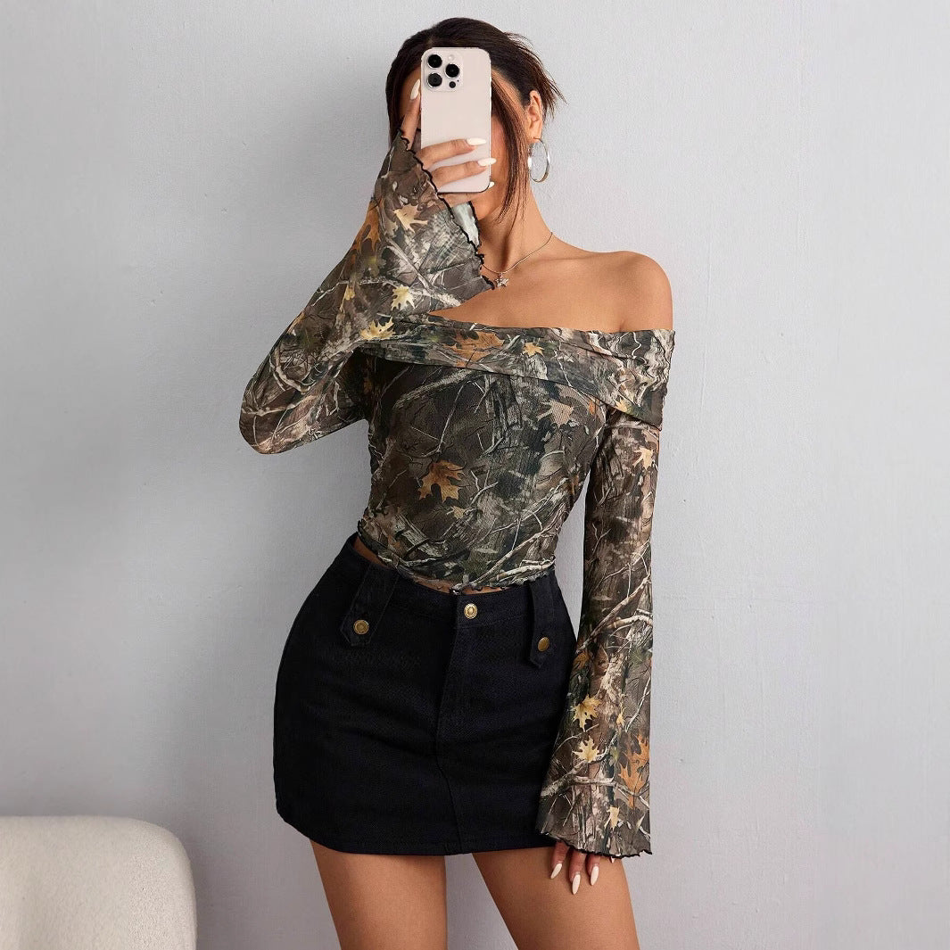 Damen nan schulterfreies Langarm-Top mit Camouflage-Blattmuster und ausgestellten Ärmeln Echo Archiv