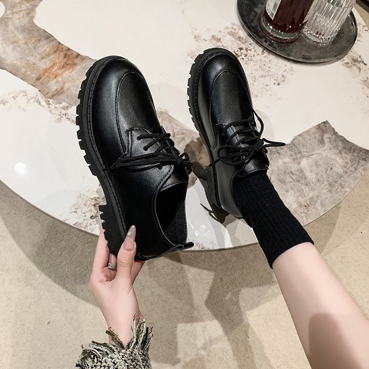 Damen nan stylische Derby-Schnürschuhe mit robuster Profilsohle, gepolstertem Komfortfußbett und dezentem Plateau Echo Archiv