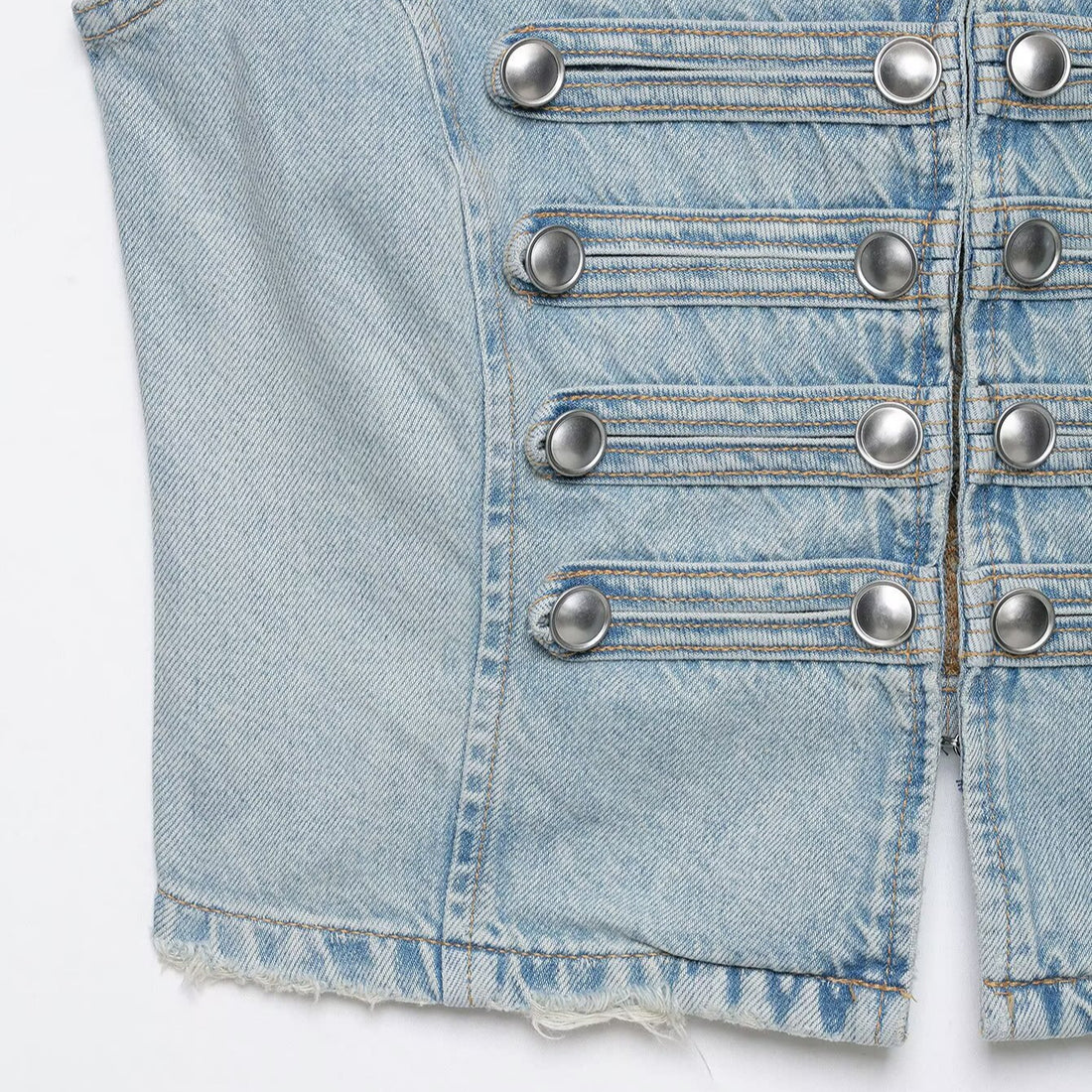Damen Jeansweste im Military-Look mit Stehkragen und dekorativer Druckknopfleiste Echoarchiv