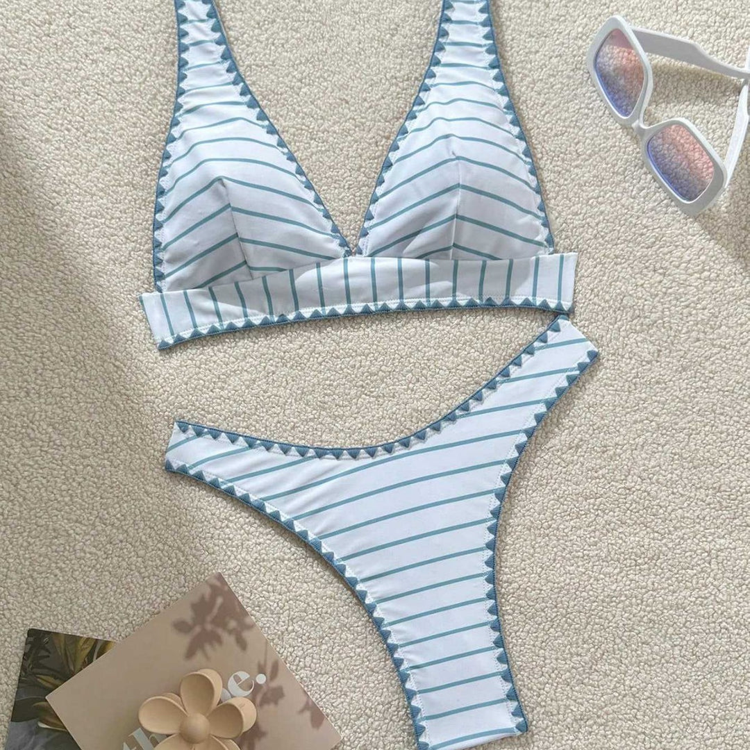 Damen Triangel-Bikini mit elegantem Rüschendetail Echo Archiv