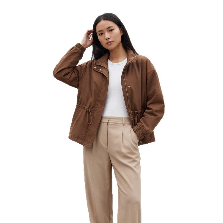 Damen Utility-Fieldjacke mit Tunnelzugtaillierung, hohem Kragen und elastischen Bündchen Echoarchiv