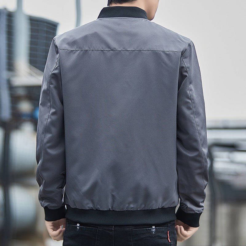 Herren Urbaner Slim‑Bomberblouson mit technischer Außenlage, Rippbündchen und verdecktem Reißverschluss Echo Archiv