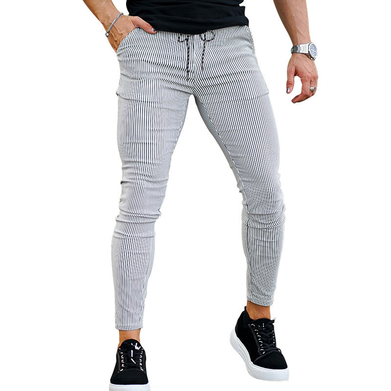 Herren modische Stretch-Jeans im Streifenlook Echoarchiv