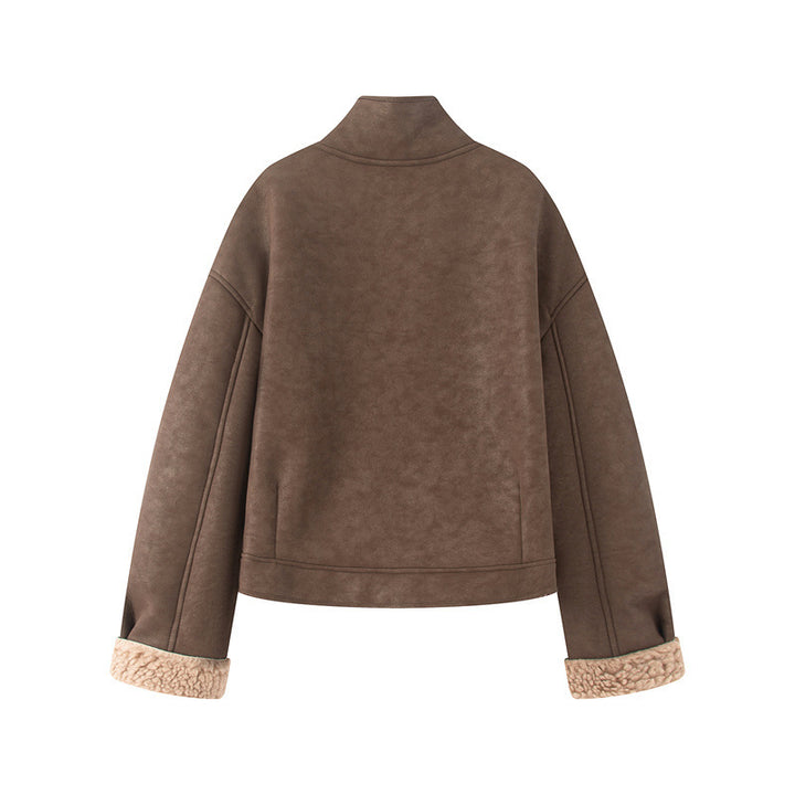 Damen kurze Lammfelloptik-Jacke mit hohem Stehkragen und geknöpfter Front – Célinea