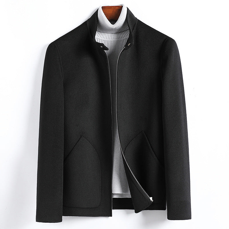 Herren Elegante Kurzjacke aus Wollmix mit Stehkragen, verdecktem Reißverschluss und konturierten Eingrifftaschen Echoarchiv