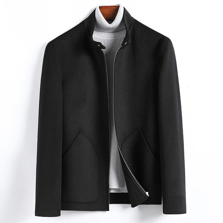 Herren Elegante Kurzjacke aus Wollmix mit Stehkragen, verdecktem Reißverschluss und konturierten Eingrifftaschen Echoarchiv
