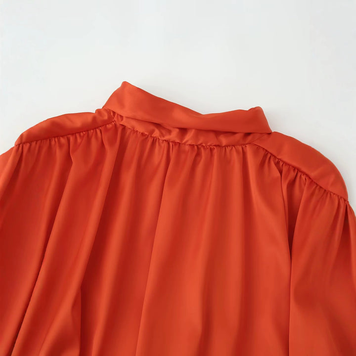 Damen Elegante Bluse mit Rückenfalten und Ballonärmeln Echo Archiv