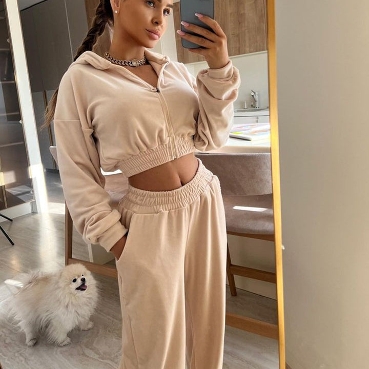 Damen nan kurzes Samt Trainingsset mit Reißverschluss Hoodie und weiter Bund Jogginghose Echo Archiv
