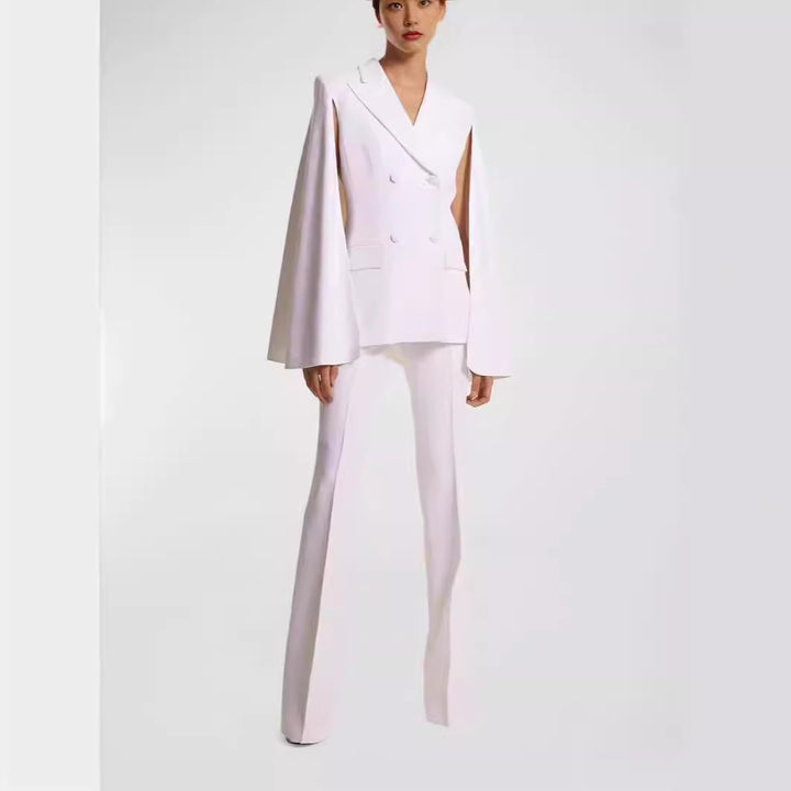 Damen Doppelreihiger Blazer mit Cape-Ärmeln und taillierter Silhouette Echoarchiv