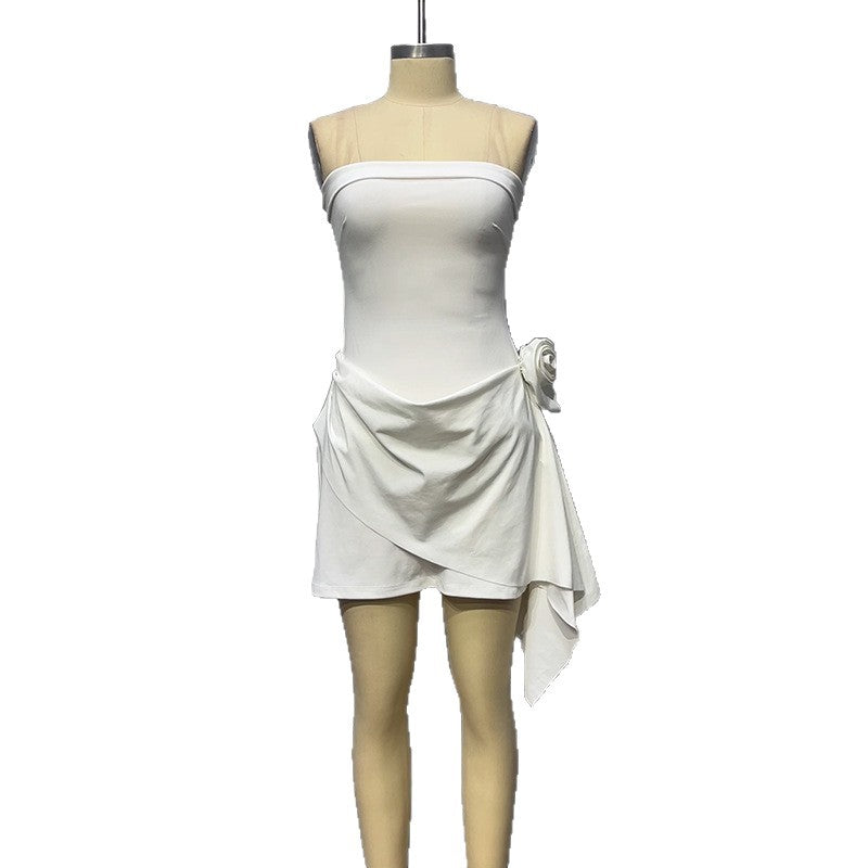 Damen Wickelkleid mit trägerlosem Design und dekorativem Blumen-Detail Echo Archiv