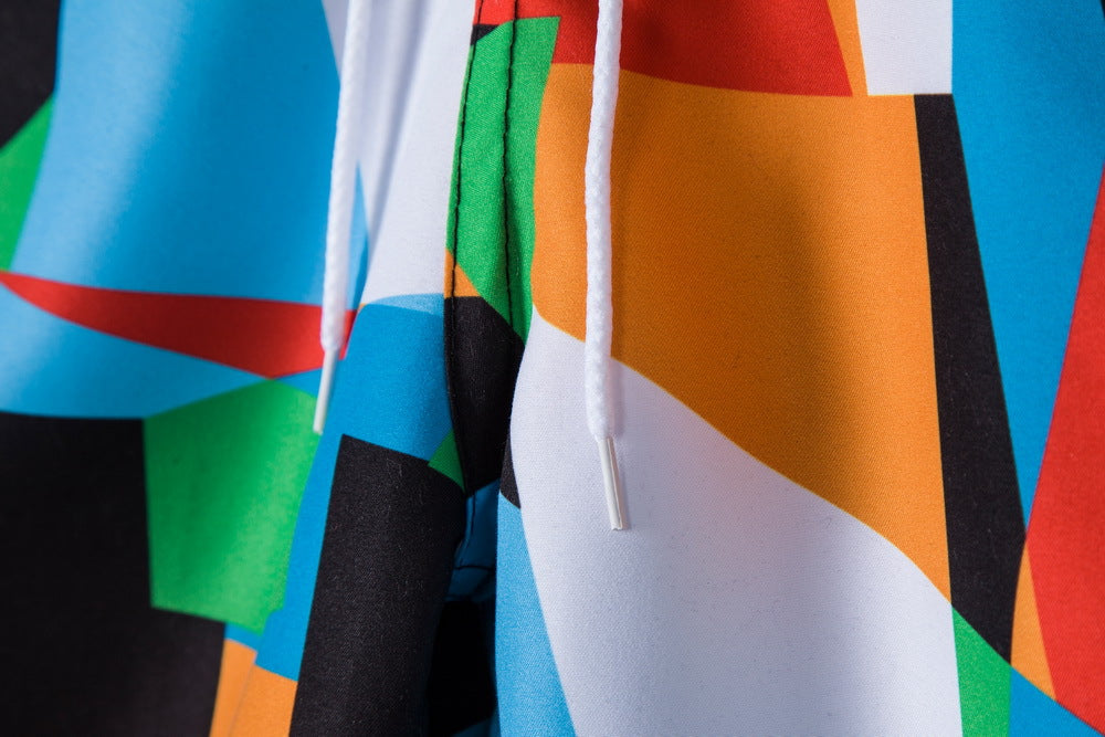 Herren Badeshorts mit lebhaftem geometrischem Muster und elastischem Bund Echoarchiv