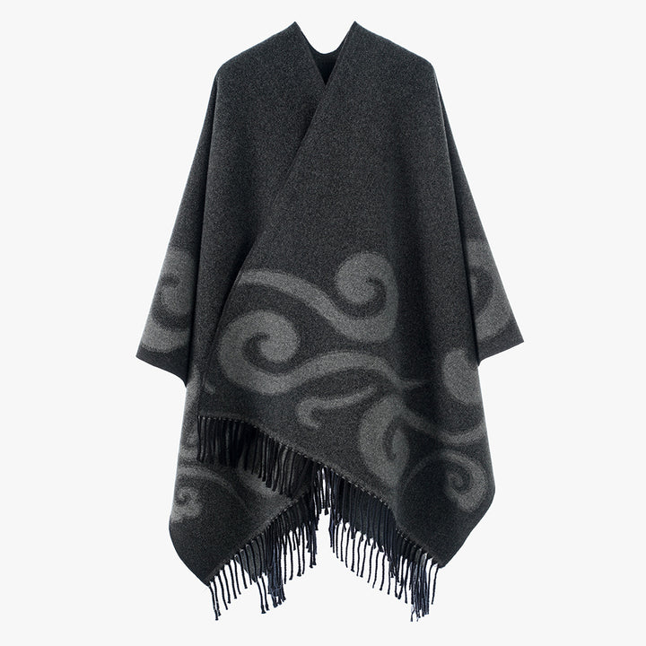 Damen Wollmix-Poncho mit Jacquard‑Wirbelmuster, V-Ausschnitt und Fransen – Avérine