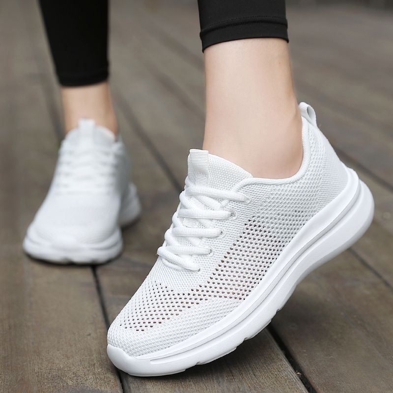 Unisex nan federleichter Mesh-Freizeitschuh mit atmungsaktivem Strukturstrick, ergonomischer Komfortsohle und Zuglasche Echo Archiv