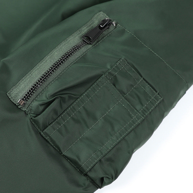 Herren Fliegerbomberjacke mit gesteppter Thermofütterung und Ärmeltasche – Brevano