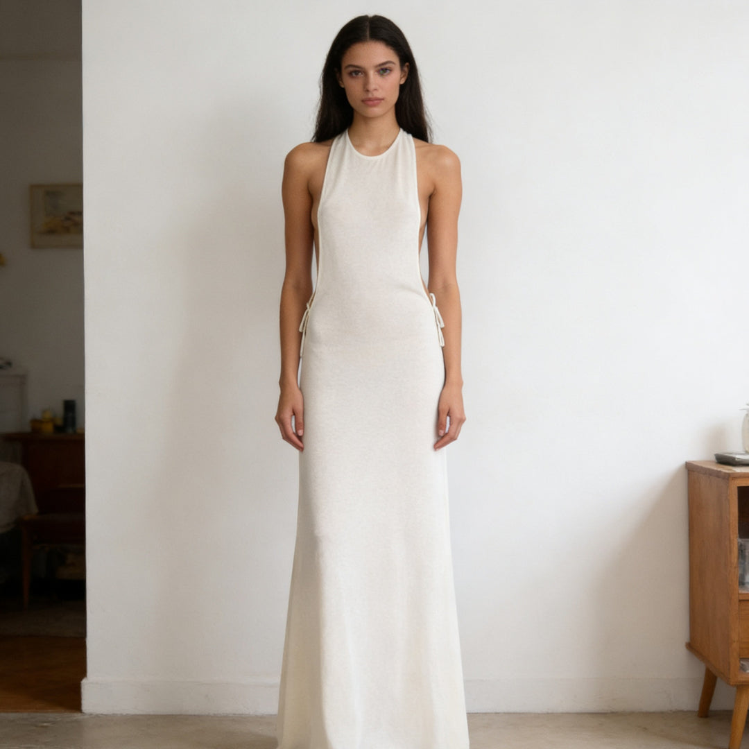 Damen Elegantes Maxikleid mit zurückhaltendem Halterdesign und Seitendetails Echo Archiv