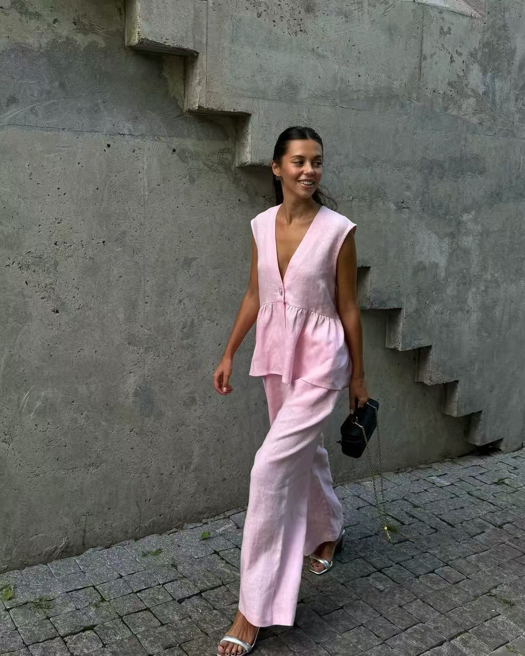 Damen lässiger und eleganter Zweiteiler aus Leinen Echoarchiv