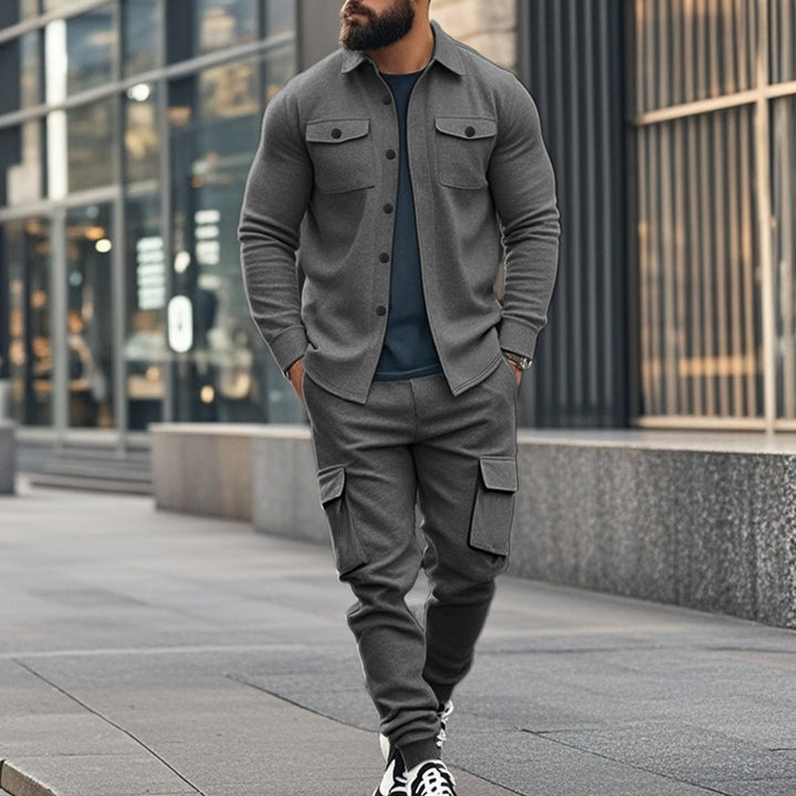 Herren Cargo-Set mit praktischen Taschen und modischem, strukturiertem Design Echoarchiv