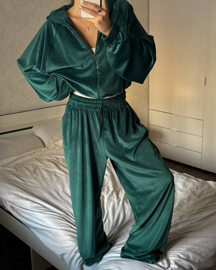 Damen lässiges Lounge-Zweiteiler Set mit Oversize Zipjacke und weitem Bundhose – Élanora