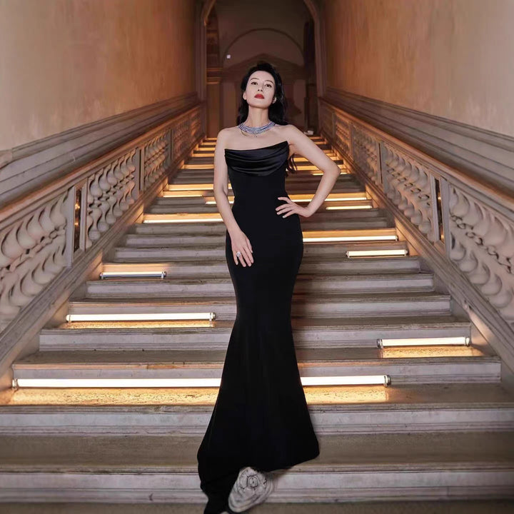 Damen Elegantes Meerjungfrau-Kleid mit schulterfreiem Design und langen Ärmeln Echo Archiv