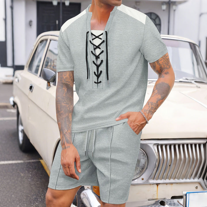 Herren lässiges Kurzarmshirt mit Schnürung und Shorts Echoarchiv