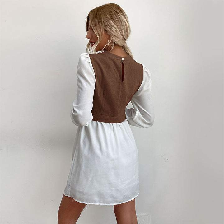 Damen Hemdblusenkleid mit eingesetzter kurzgeschnittener Weste, Puffärmeln und taillierter Silhouette Echoarchiv