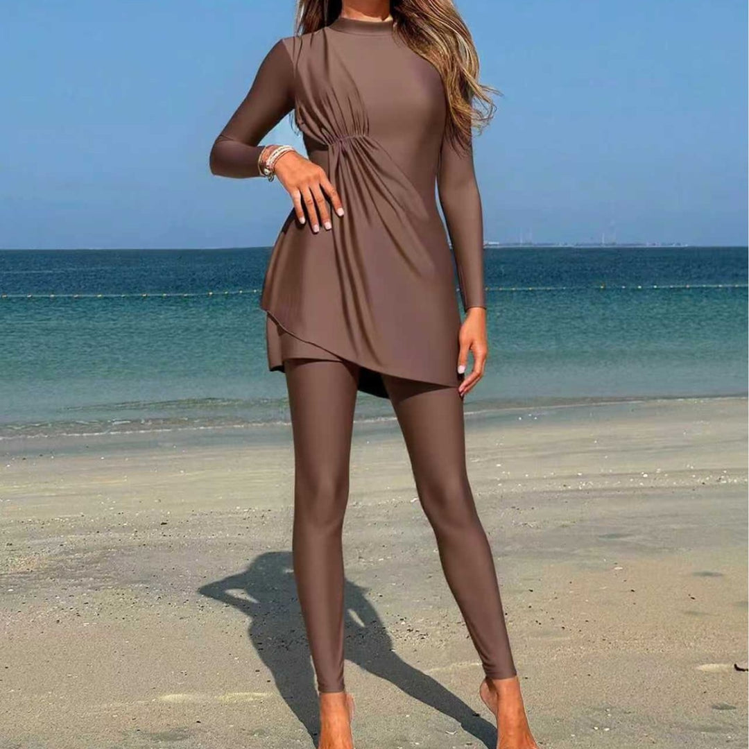 Damen Modischer Sportbadeanzug mit asymmetrischem Rock Echo Archiv